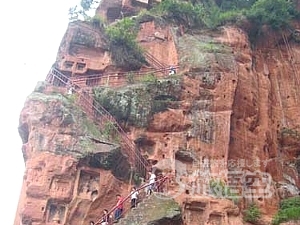 三国志ゆかりの 成都 と 中国四大仏教名山 峨眉山 楽山