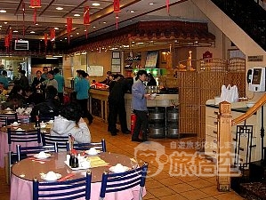 東北餃子王 中央大街店 ハルピン