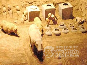 漢陽陵地下博物苑 考古修復作業見学 シルクロード 